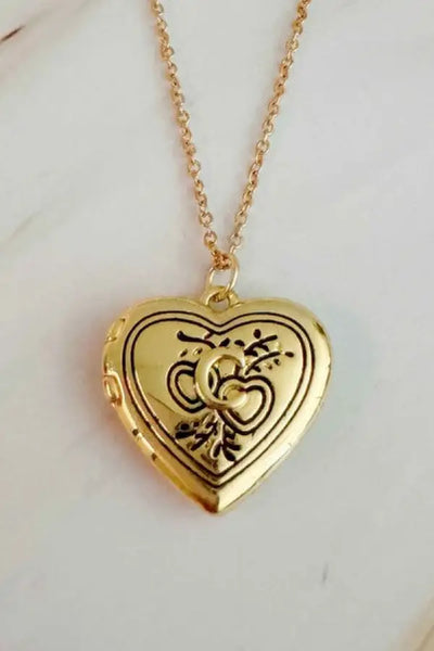 Nostalgic Heart Initial Open Locket Necklace - C / OS - Jewelry
