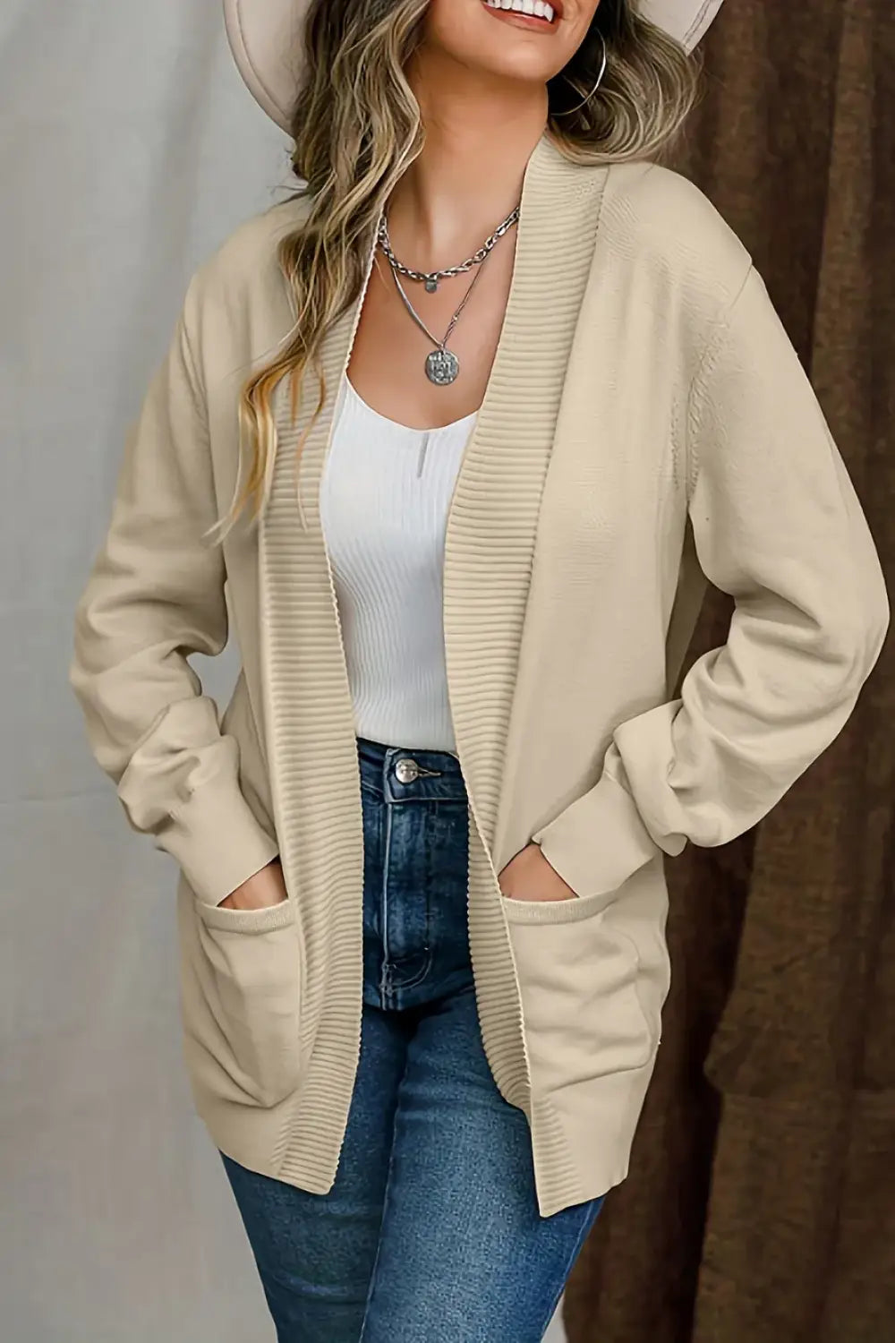 22a5504d-6618-42ff-b333-51e6f22c28b6-Max