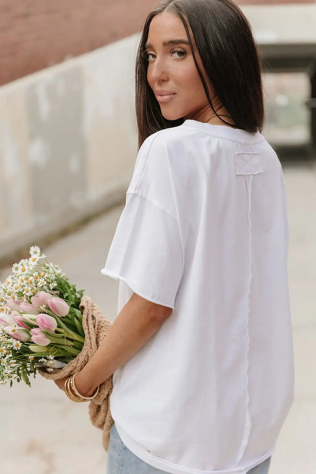 Boyfriend Tee - White - Tops