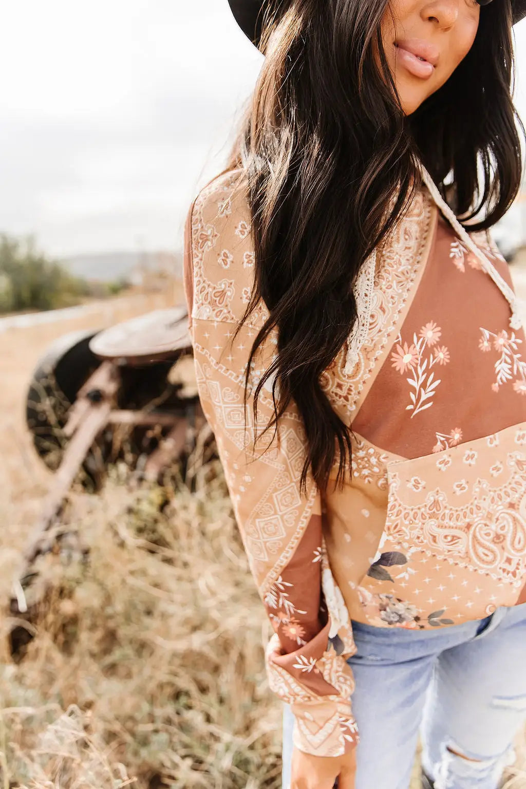 University Hoodie - Howdy Honey - Tops