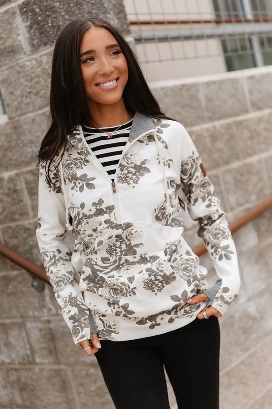 HalfZip Sweatshirt - Chasing Moments - Tops
