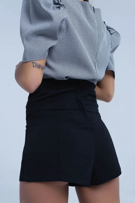 Black short with tie detail - Pants