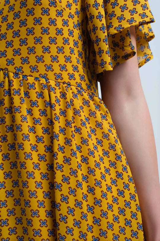 Yellow dress with flight and geometric pattern - Dresses