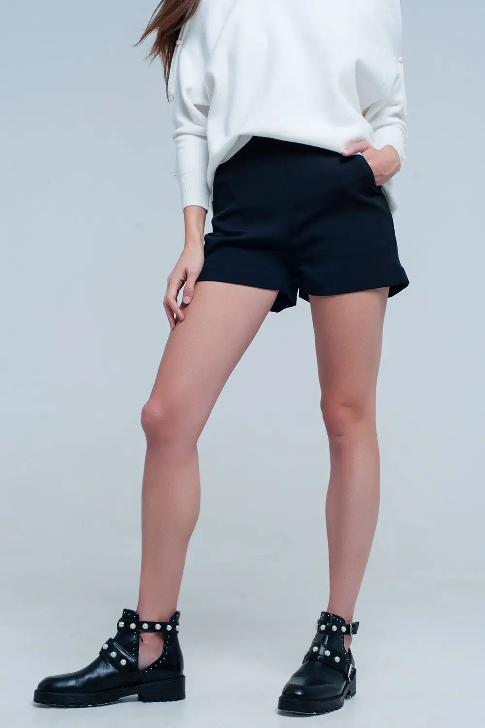 High waist black shorts - Pants