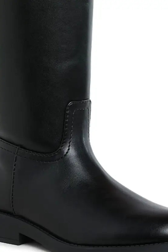 Kiang Metal Chain Link Detail Calf Boots