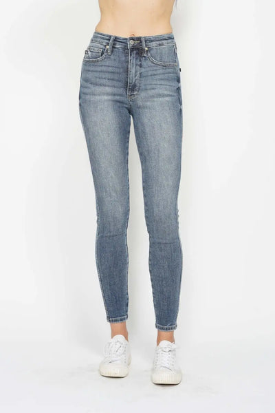 Judy Blue Tummy Control Skinny Jeans - Medium / 0/24 - Bottoms