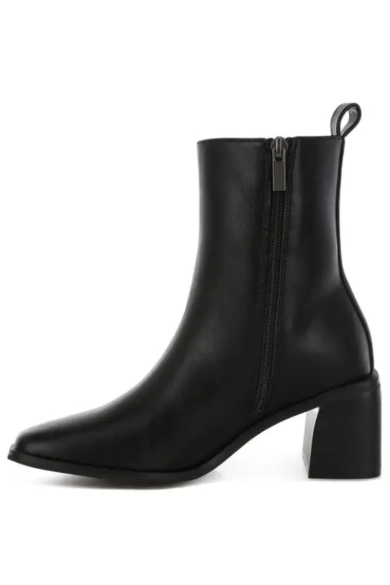 Muskox Square Toe Faux Leather Boots