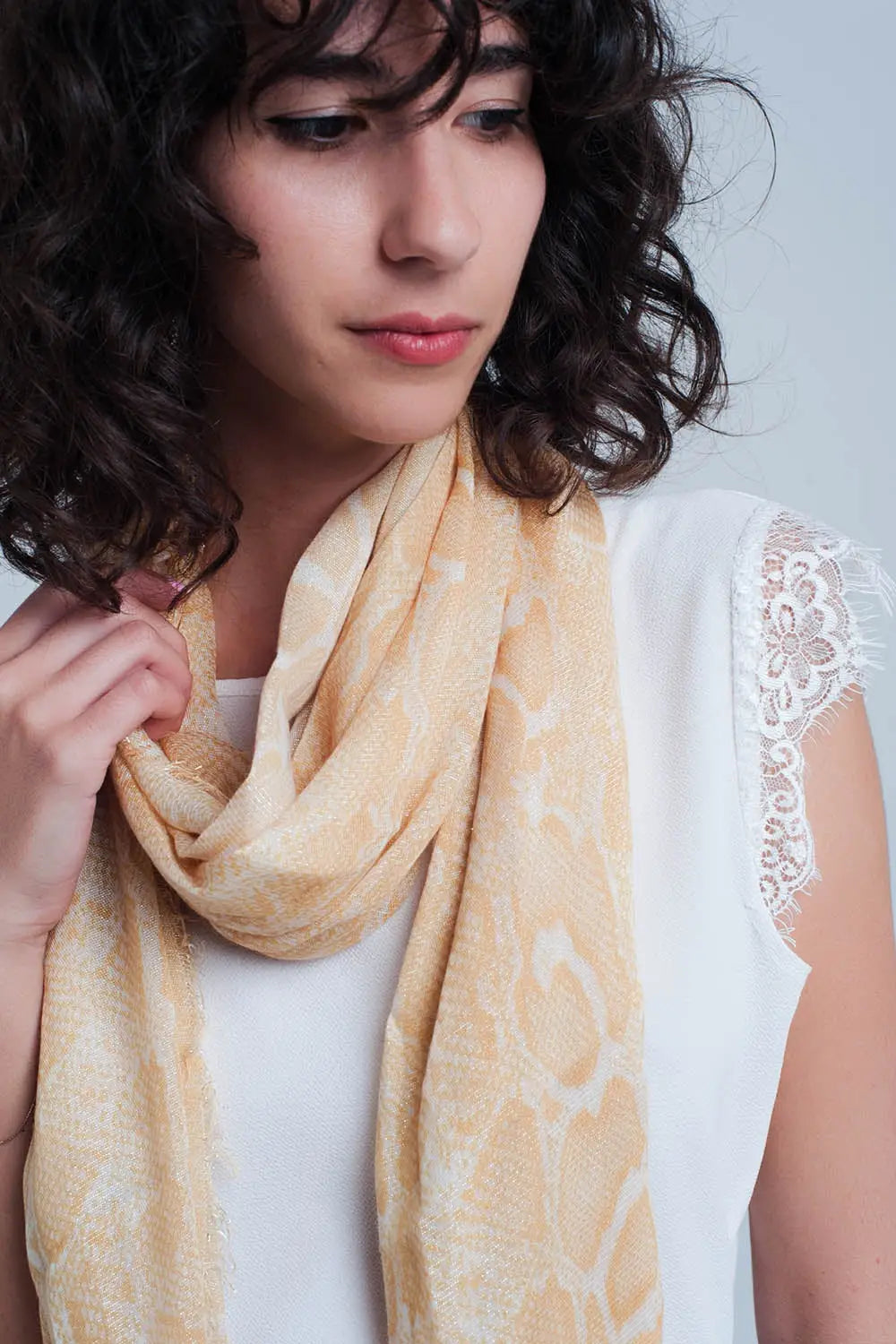 Yellow scarf with leopard print - YELLOW / ONE - Scarves