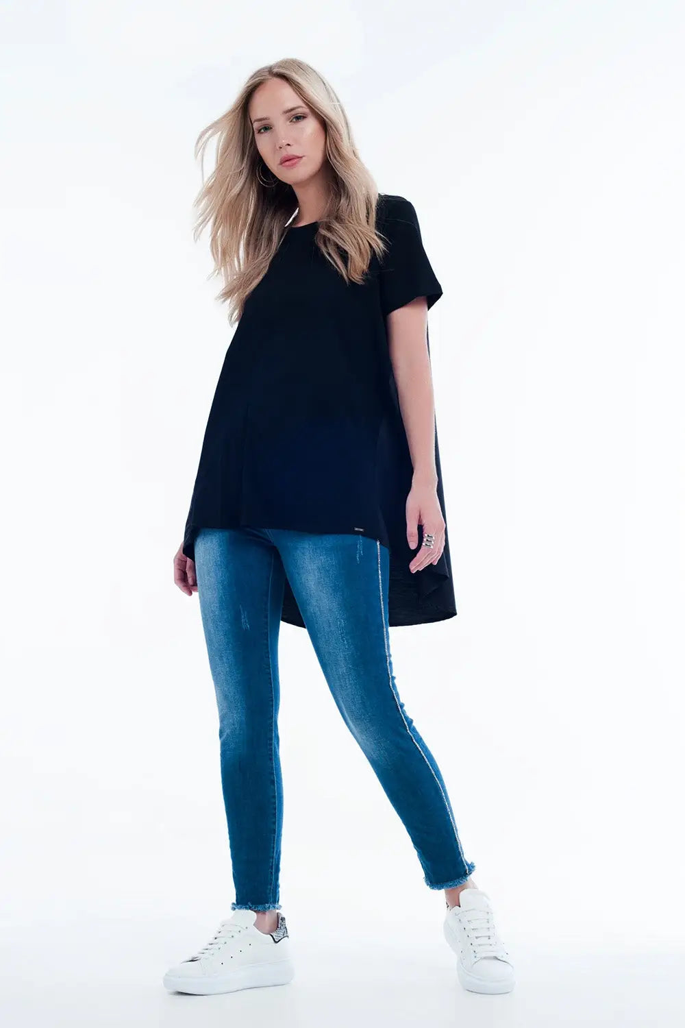 T-shirt dress in black - T-Shirts Tops