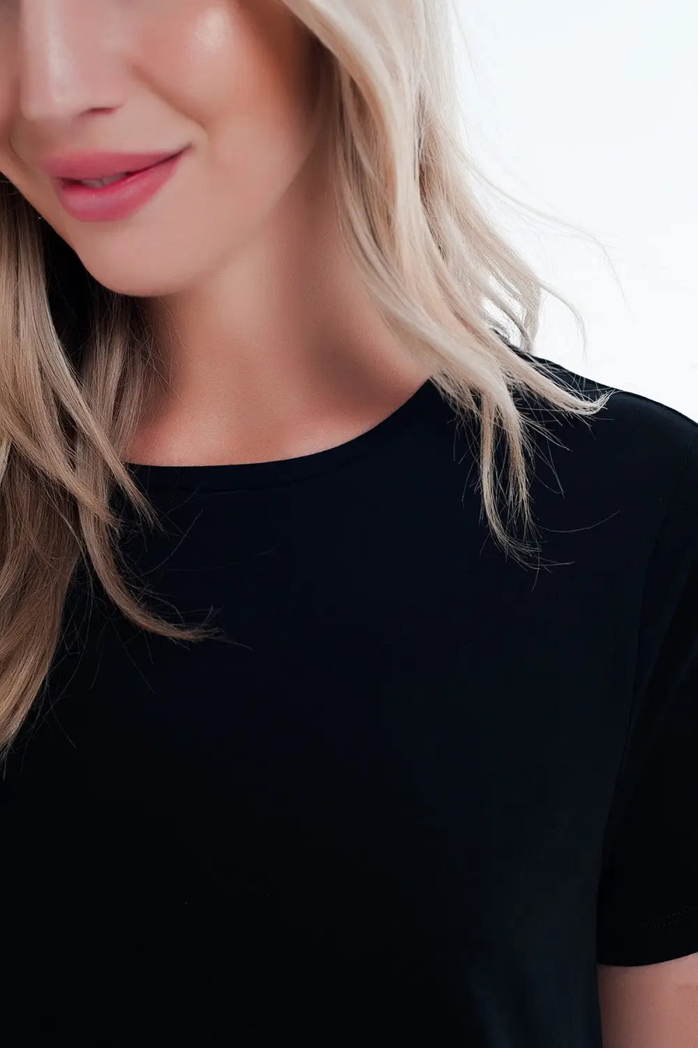 T-shirt dress in black - T-Shirts Tops