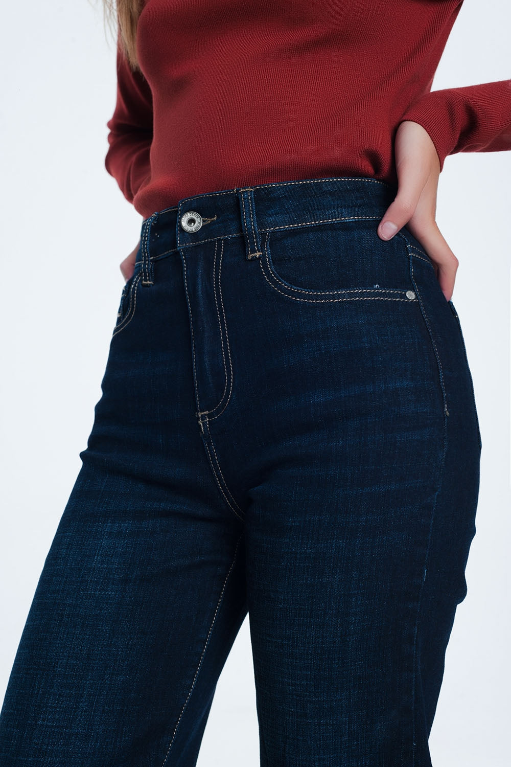 Dark blue mom jeans