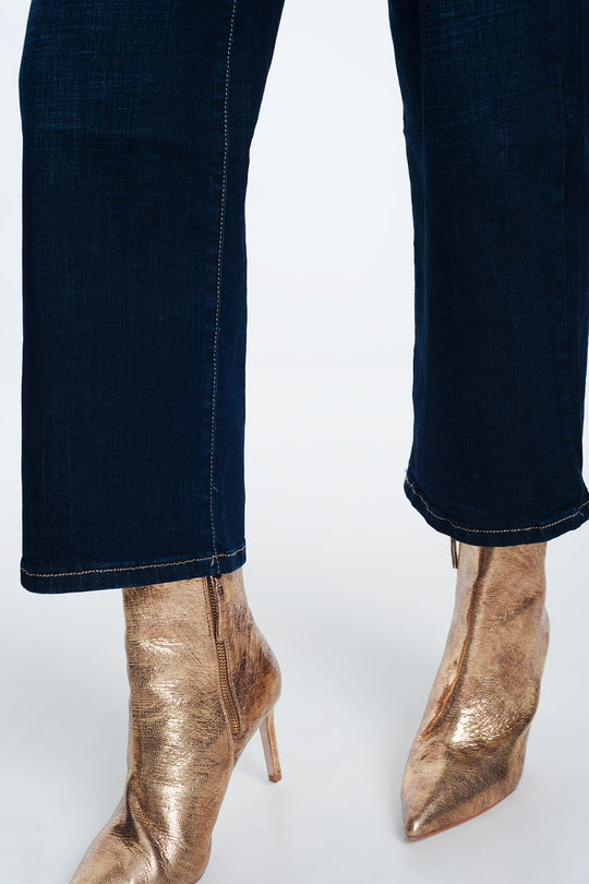 Dark blue mom jeans
