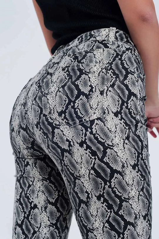 Black pants with snake print - Colored Jeans
