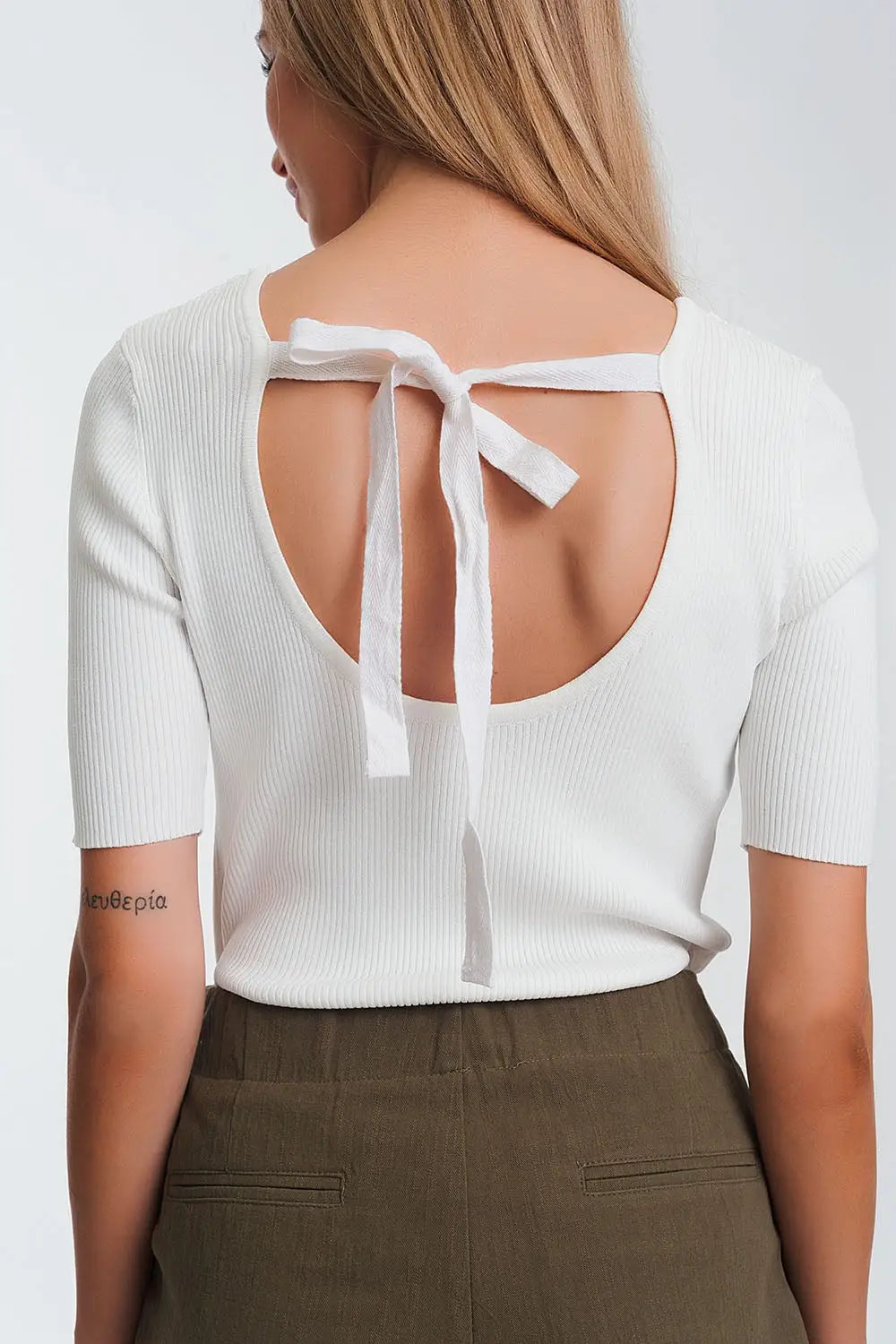 Rib knitted sweater with tie back in cream - Sweaters