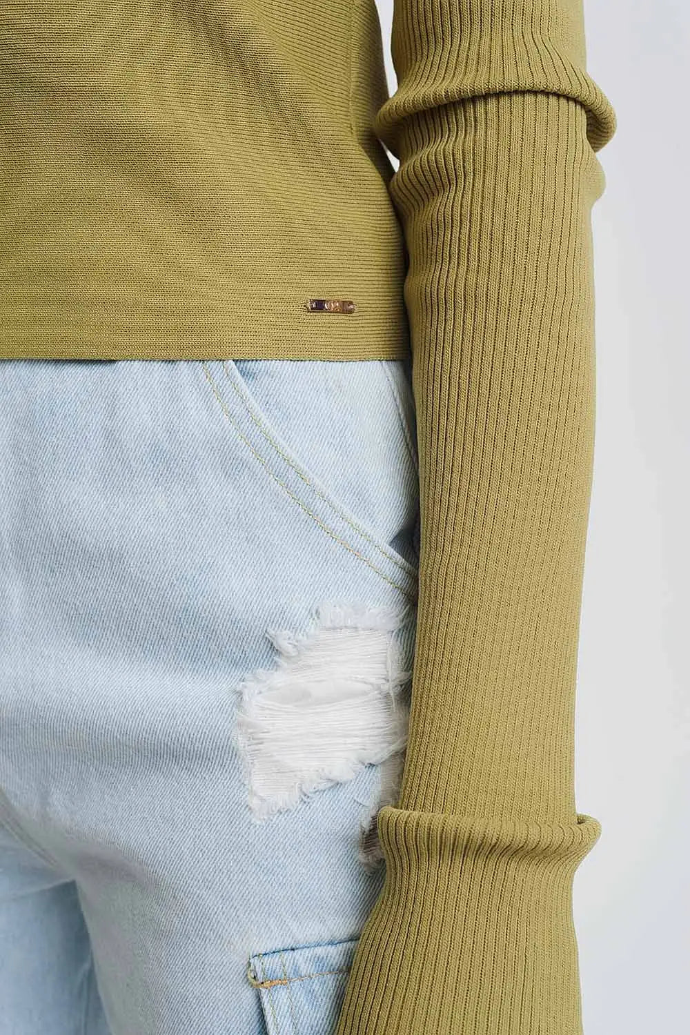 v neck ribbed sweater in green - Sweaters