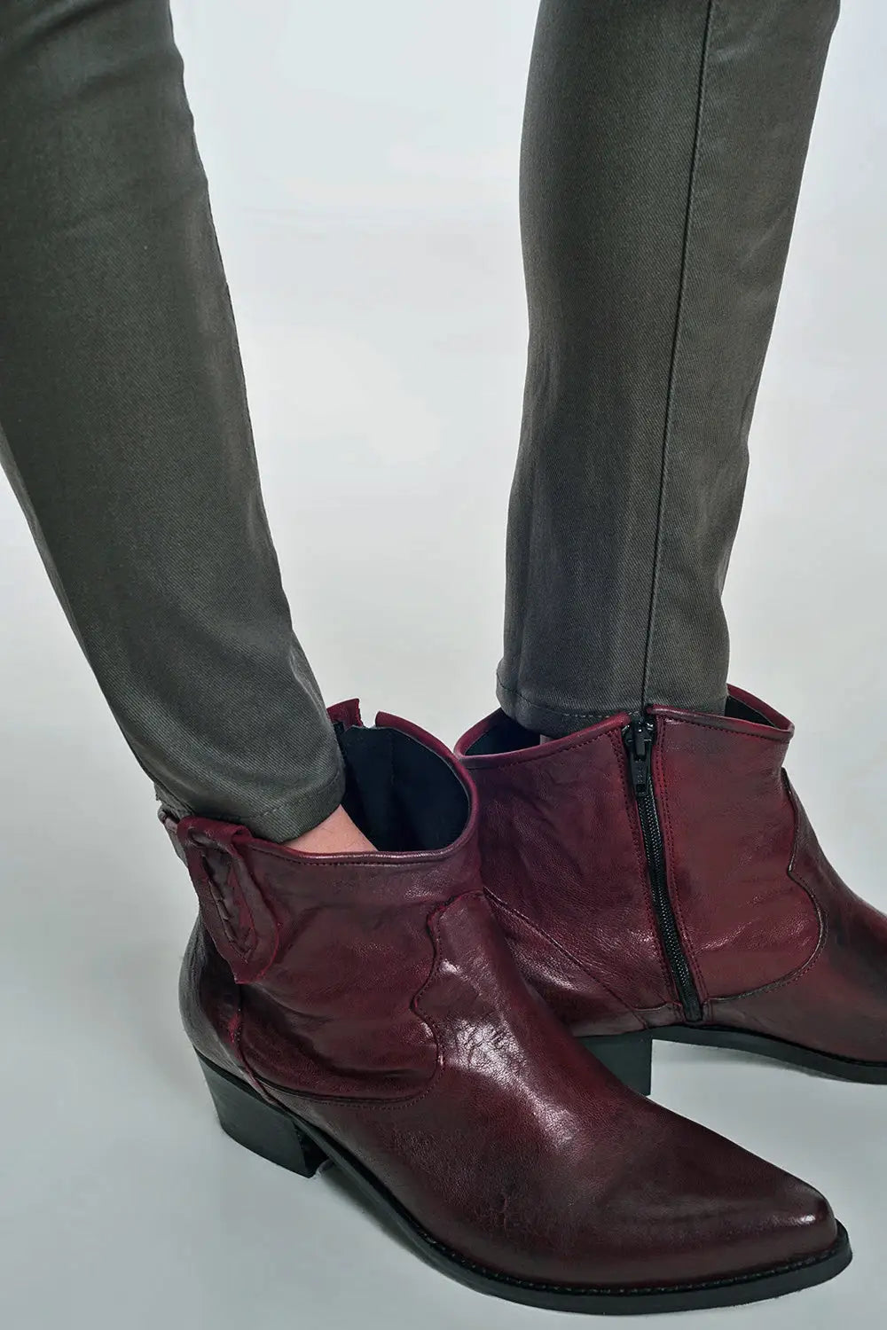coated pants in khaki - Pants