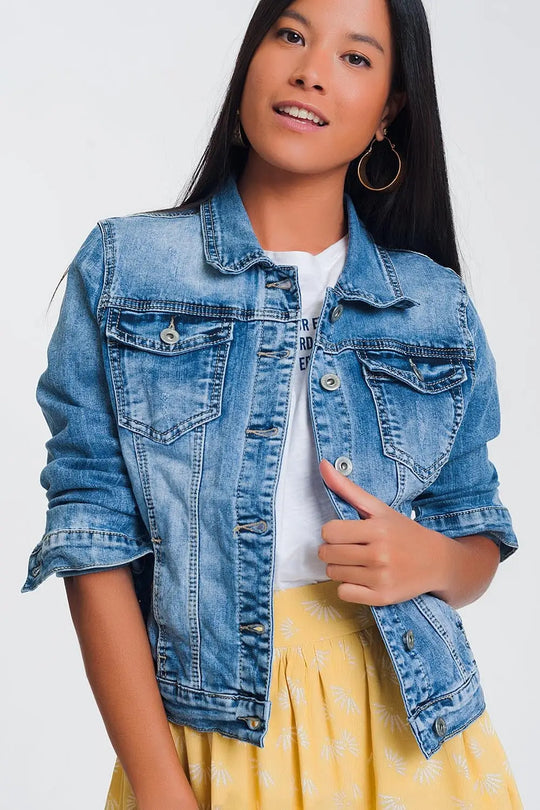 Cropped denim jacket in light blue wash - Jackets