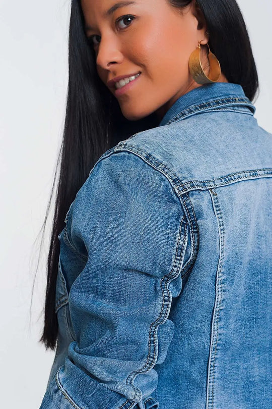 Cropped denim jacket in light blue wash - Jackets
