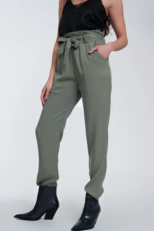 Pants with tie waist in green - Pants