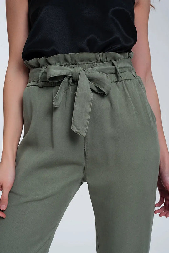 Pants with tie waist in green - Pants
