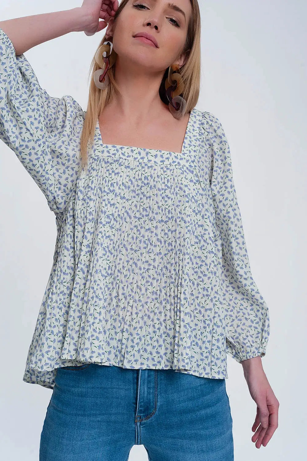 puff sleeve top with square neck in blue floral print - Tops
