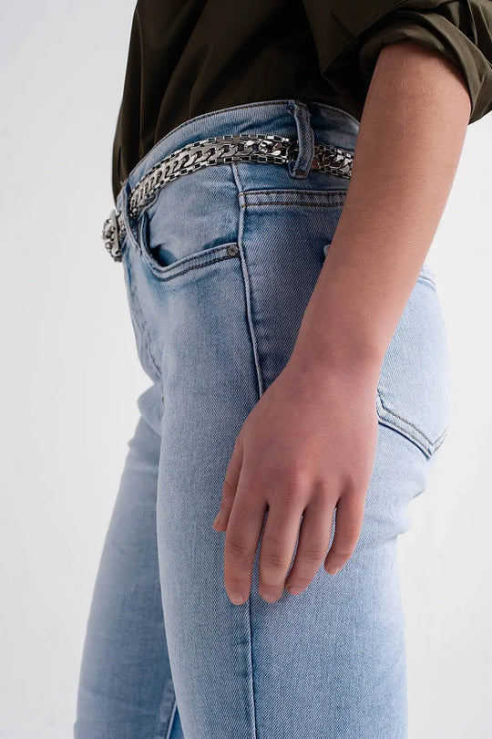 Straight leg jeans with folded ankles in light denim