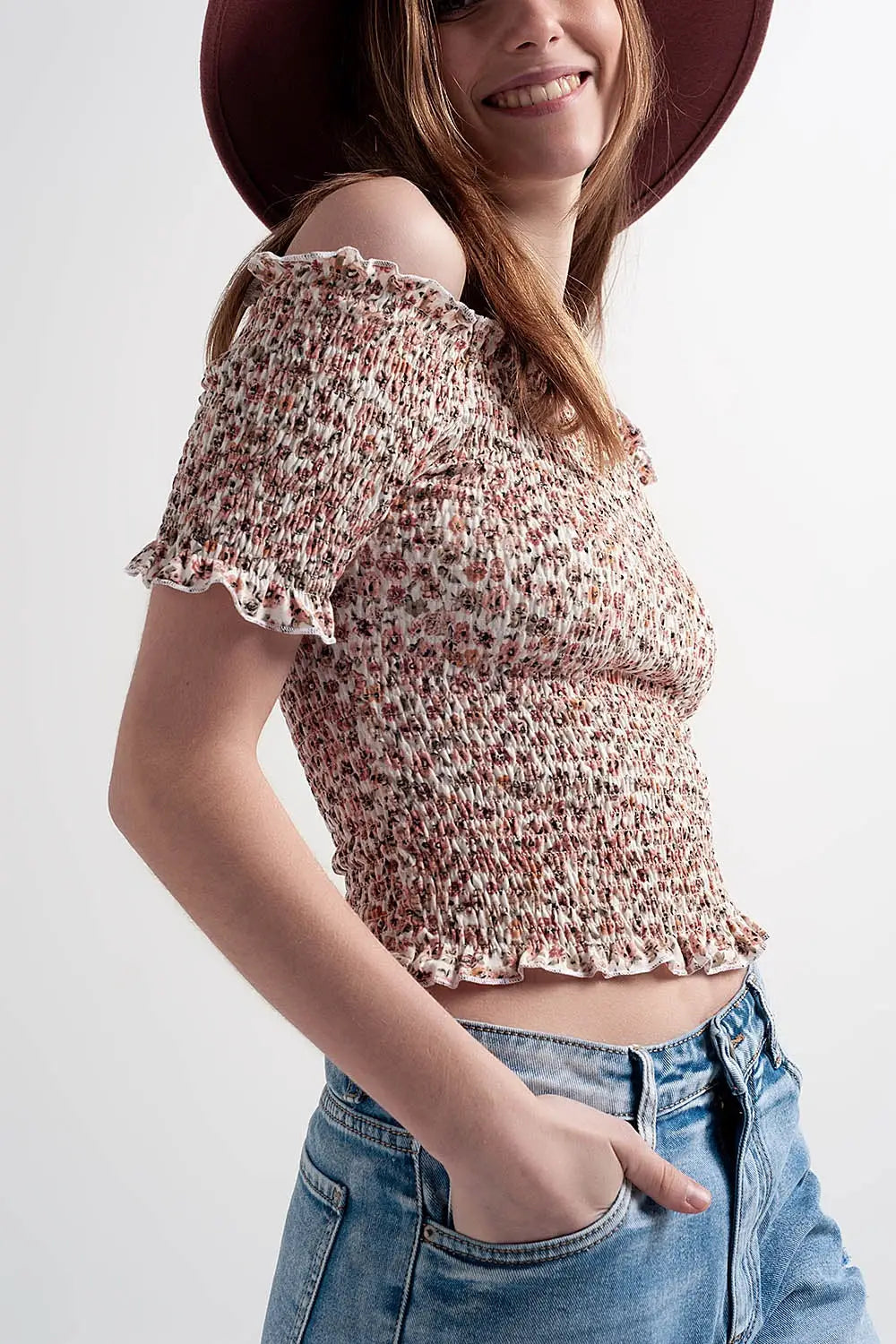 Ruched top in pink ditsy floral - Tops