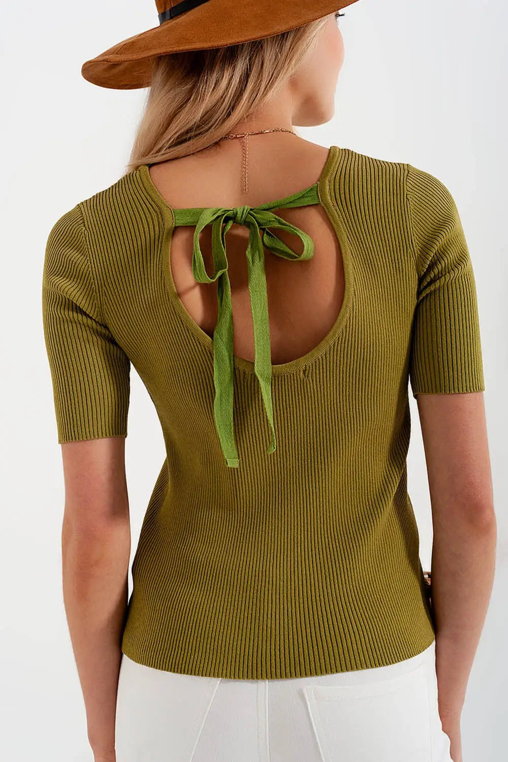 Rib knitted sweater with tie back in green - Sweaters