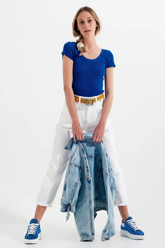 High rise mom jeans with pleat front in white - Colored Jeans