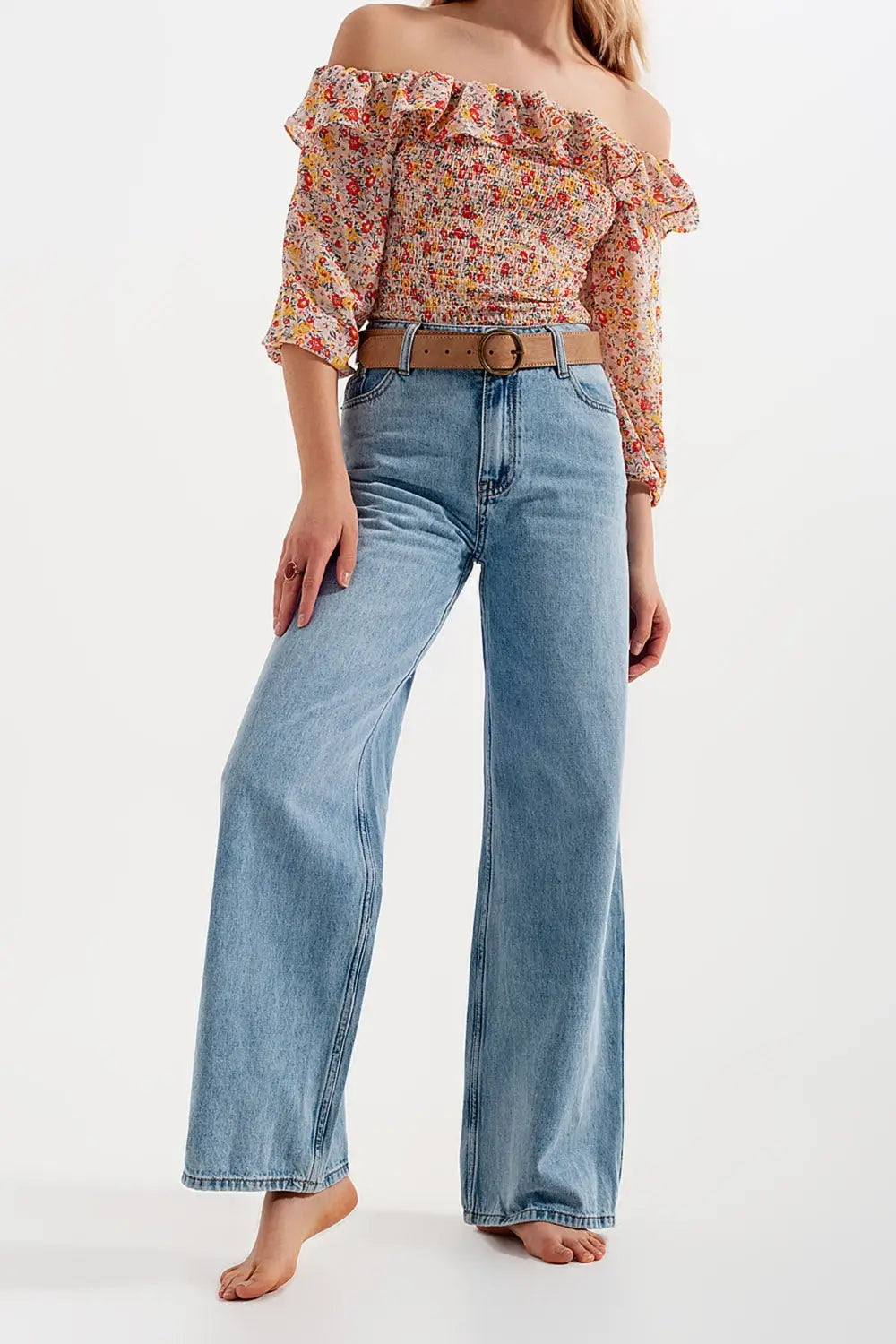 Wide leg jeans with high waist in light blue