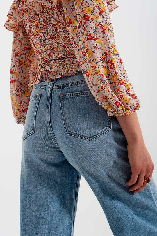 Wide leg jeans with high waist in light blue