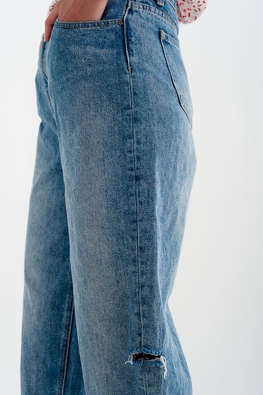 Relaxed fit side rip jeans in mid blue