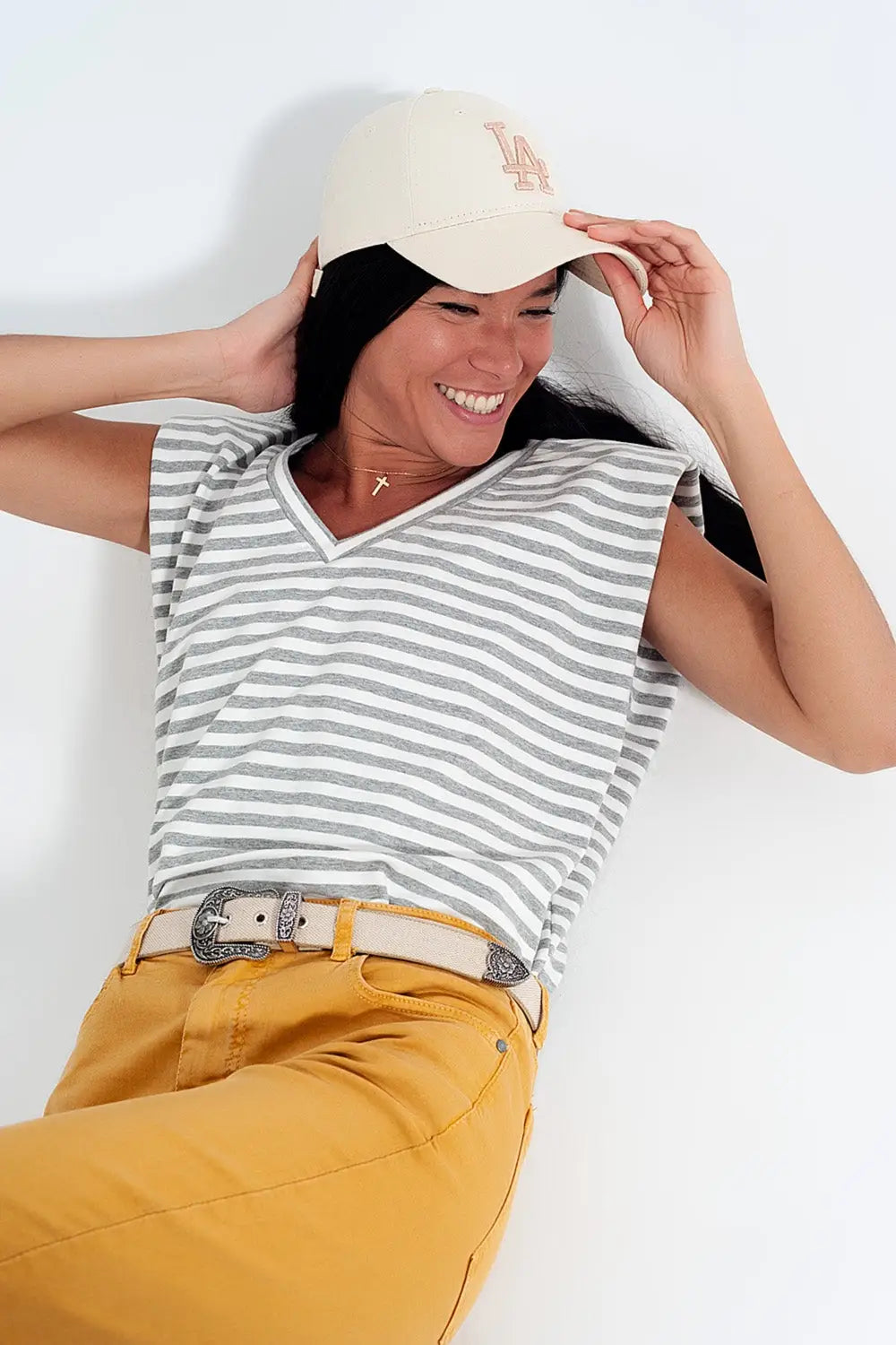Sleeveless t shirt with shoulder pad in gray stripe - T-Shirts