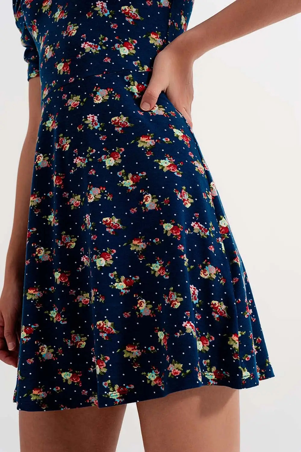 Puff sleeve skater dress in navy blue floral print - Dresses
