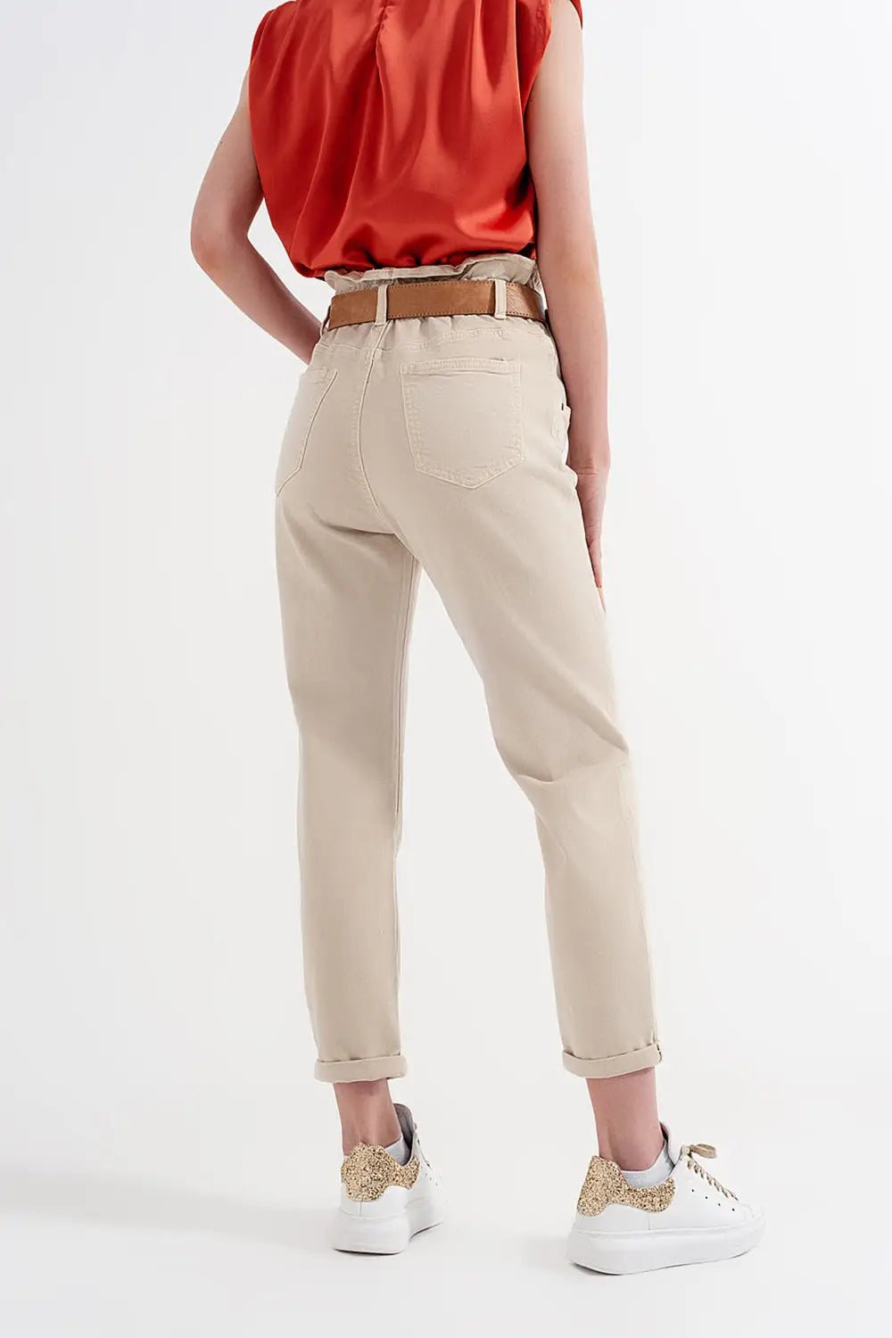 Elasticated paper bag waist mom jean in beige - Colored Jeans
