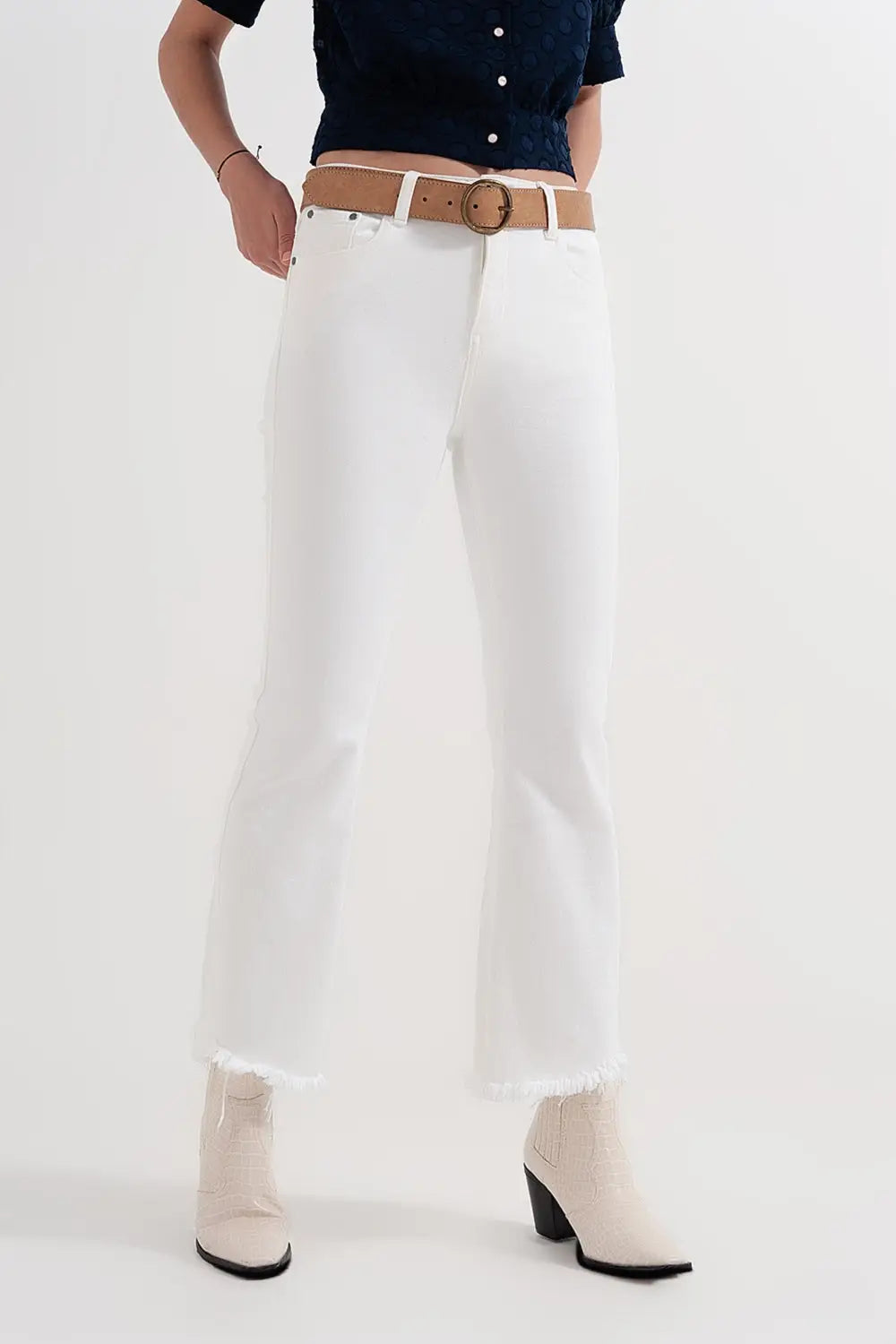 straight Pants in white with wide ankles - Colored Jeans