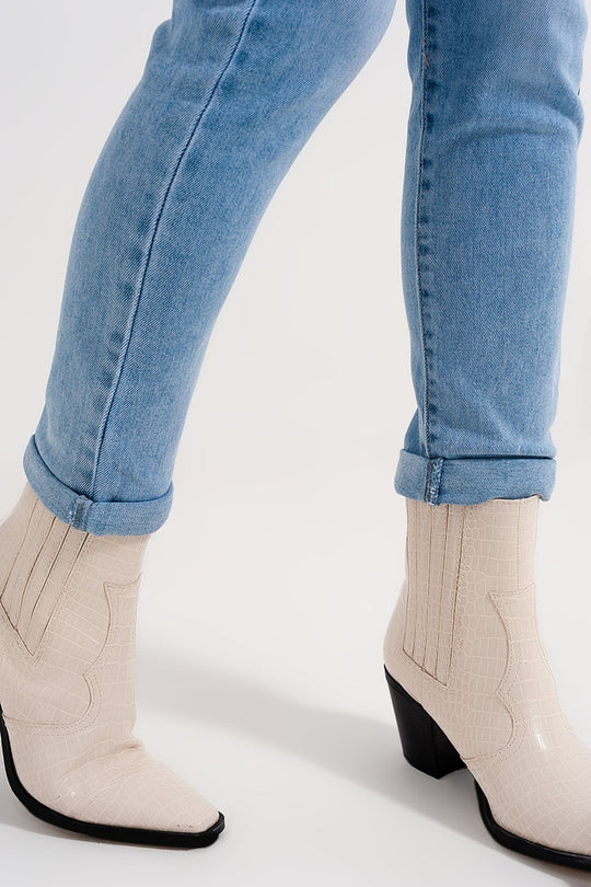 High waist skinny jeans in light blue