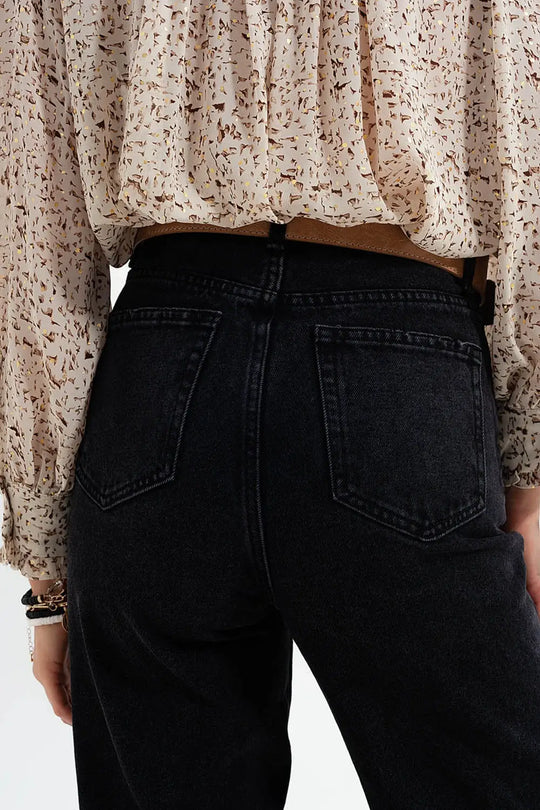 high rise straight jeans in washed black - Colored Jeans