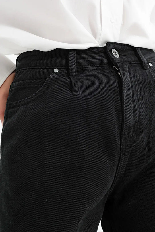 Denim mom shorts in black - Pants