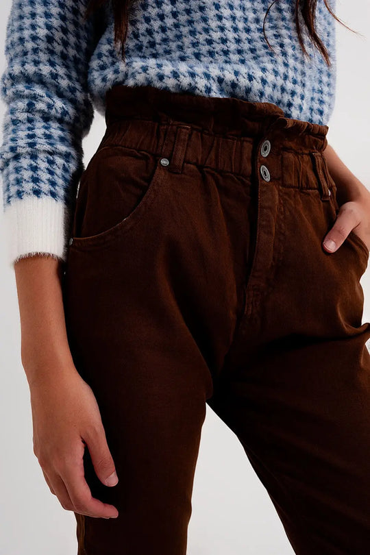 Elasticated paper bag waist mom jean in brown - Colored Jeans