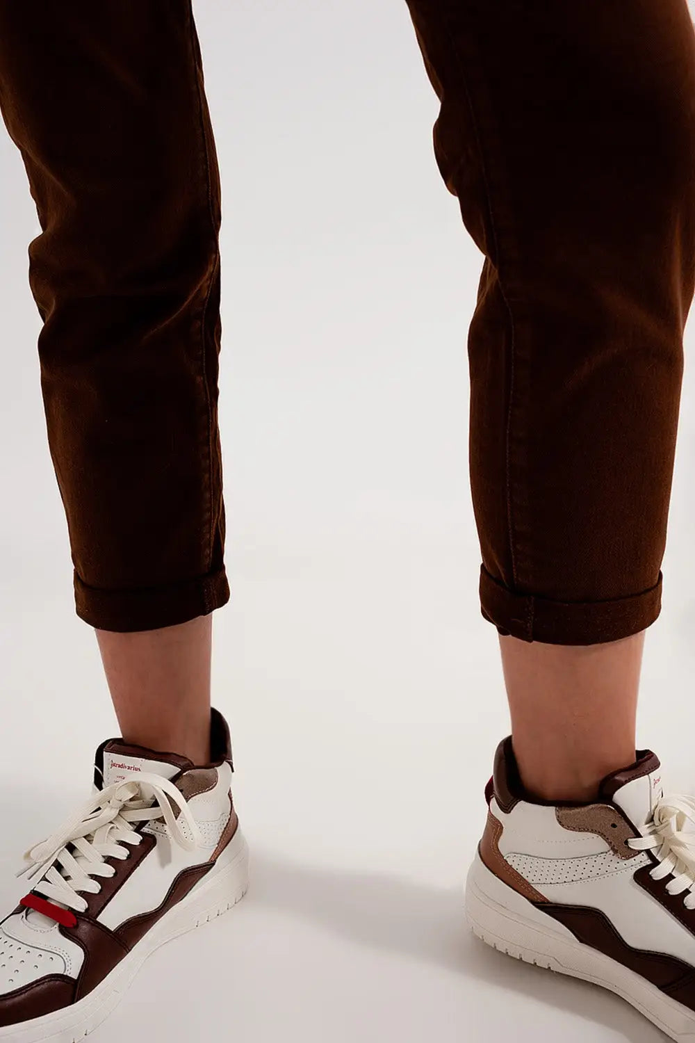 Elasticated paper bag waist mom jean in brown - Colored Jeans