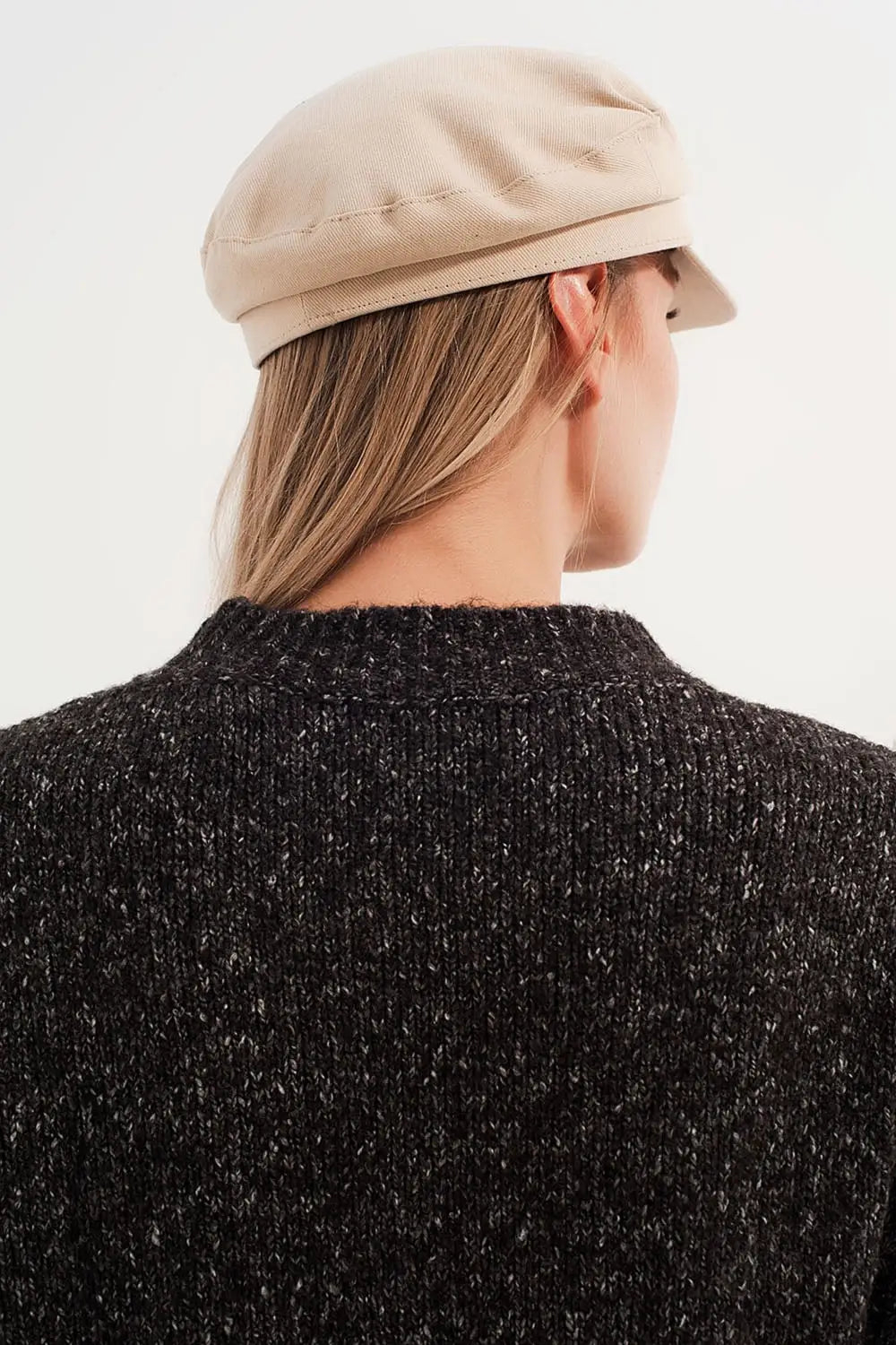 Black sweater with round collar - Sweaters