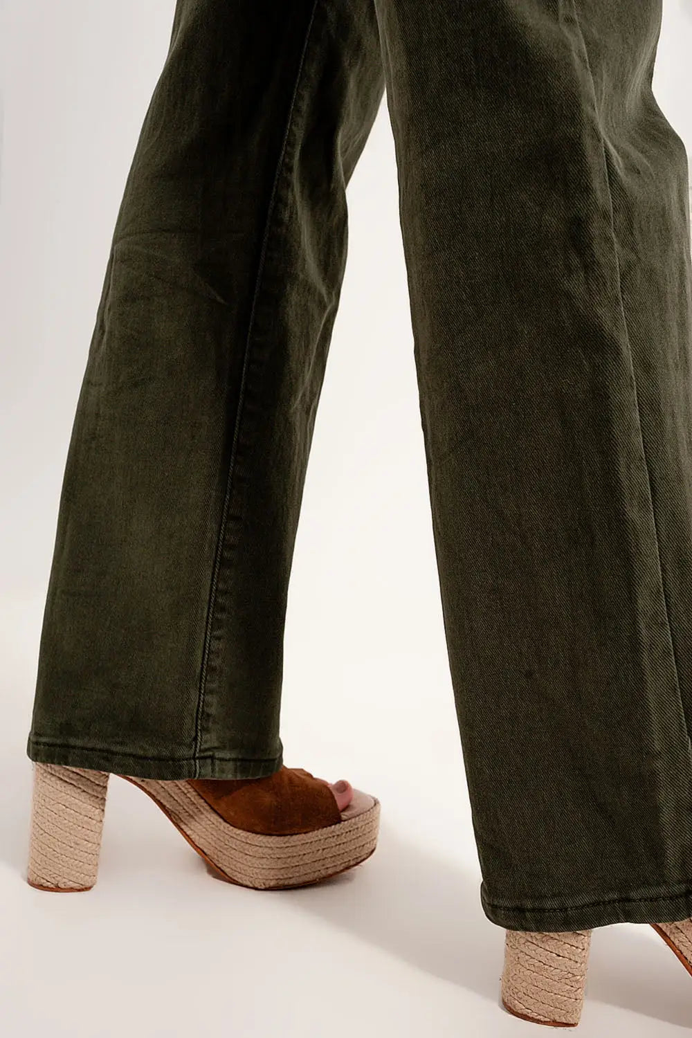 high rise slouchy mom jeans in green - Colored Jeans