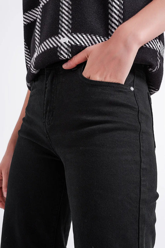 Cropped wide leg jeans in black - Colored Jeans