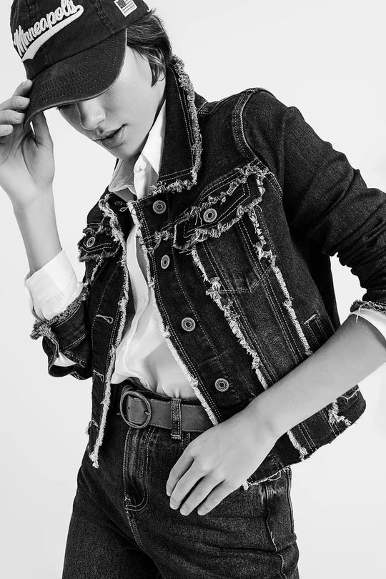 Denim jacket with frayed design and unfinished hem - Jackets