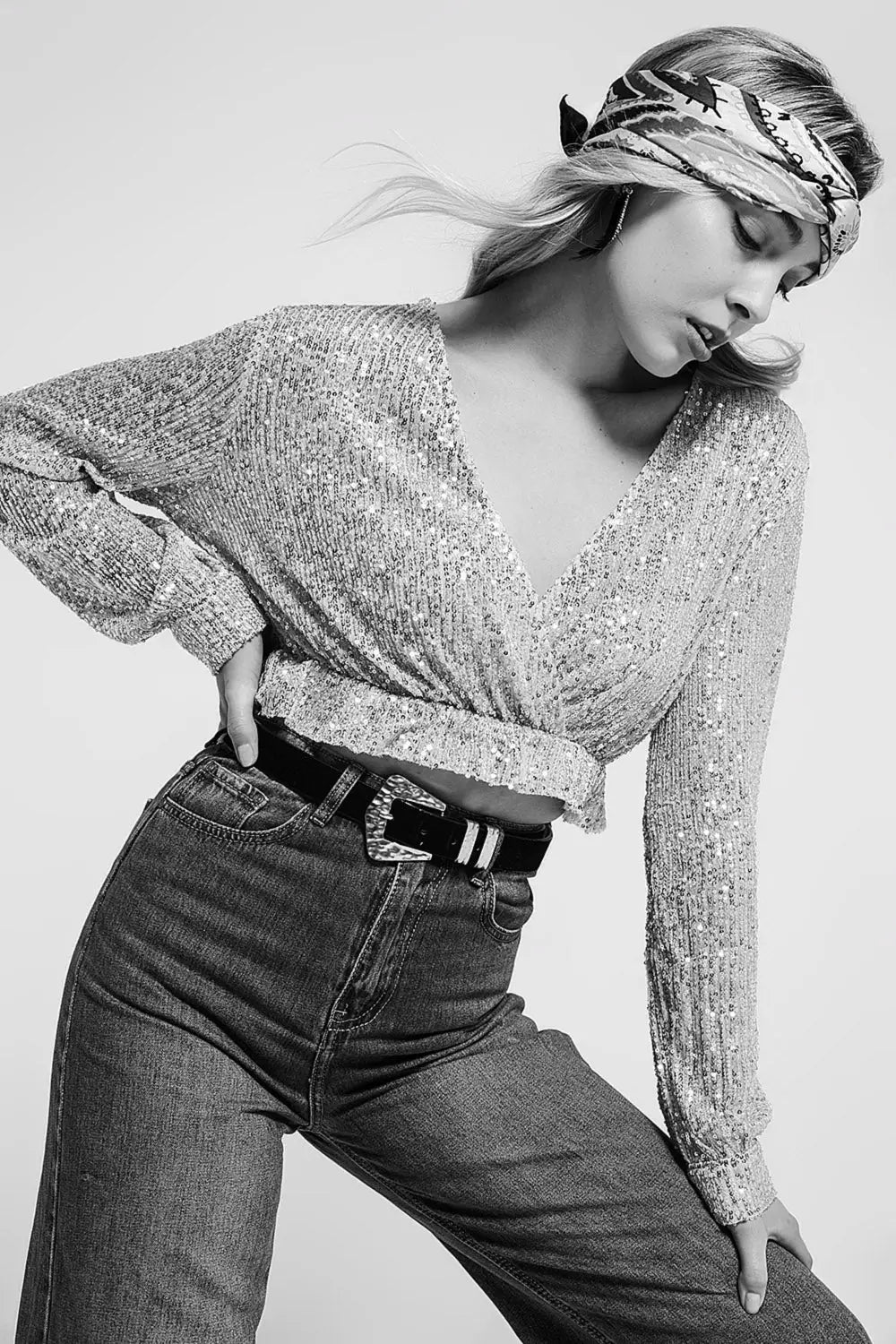Cross over cropped and sheer top with sequins in gold - Shirts Tops