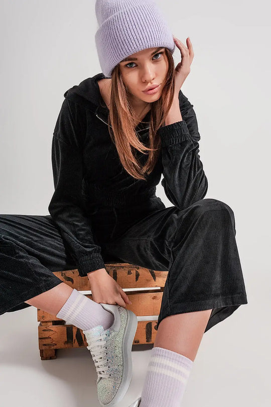 Zip through hoodie in black - Sweaters