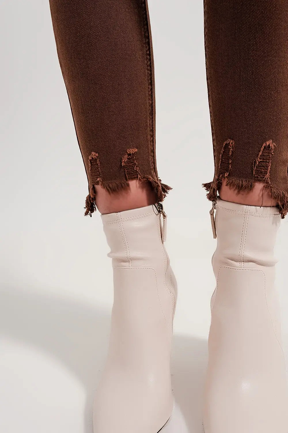 Raw hem skinny jeans in brown - Colored Jeans