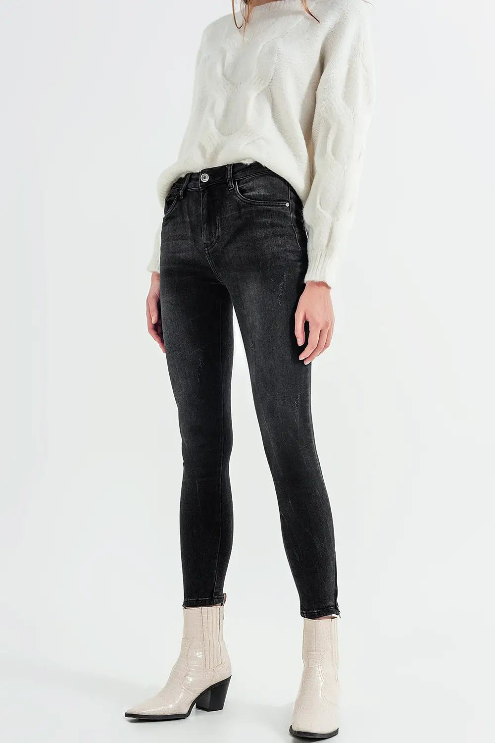 Skinny jeans with ankle zip in black wash - Colored Jeans