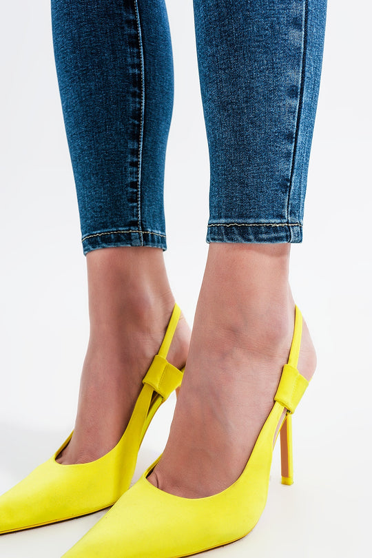 High waisted skinny jeans in mid blue